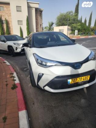 טויוטה C-HR Chic הייבריד אוט' 1.8 (98 כ"ס) בנזין 2021 למכירה בקרית אתא