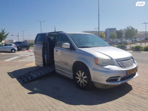 קרייזלר גראנד וויאג'ר Touring אוט' 7 מק' 3.6 (279 כ''ס) בנזין 2016 למכירה במודיעין מכבים רעות