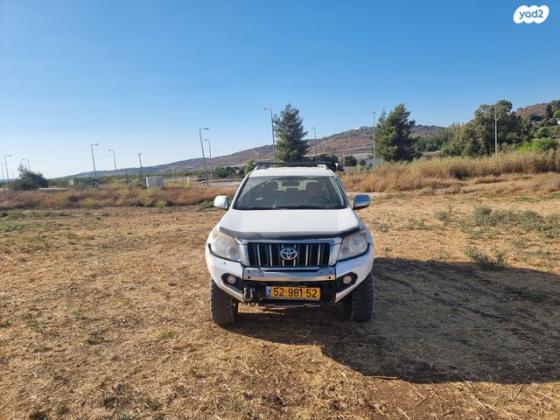 טויוטה לנד קרוזר ארוך 4X4 Select AC אוט' דיזל 7 מק' 3.0 (190 כ''ס) דיזל 2013 למכירה באדרת