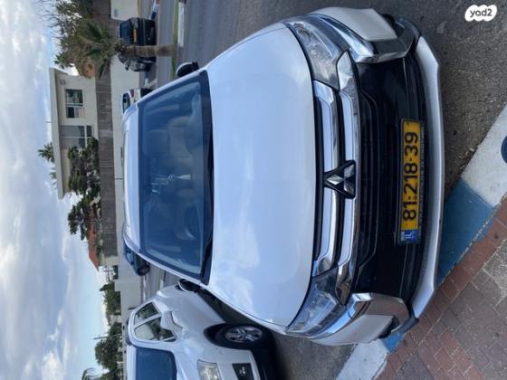 מיצובישי אאוטלנדר Instyle אוט' 7 מק' 2.0 (150 כ"ס) בנזין 2016 למכירה ברעננה