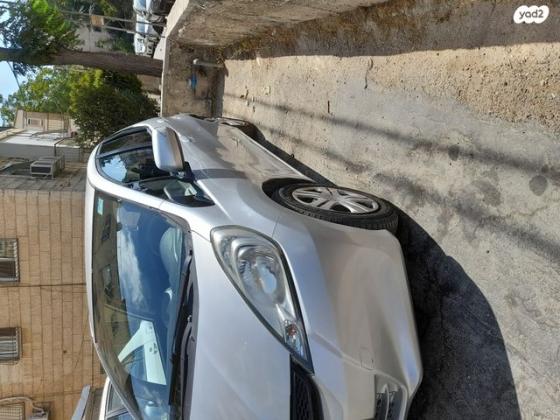 הונדה ג'אז Trend אוט' 1.3 (99 כ"ס) בנזין 2011 למכירה בירושלים