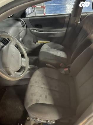 יונדאי אקסנט (עד 2012) Family GL אוט' 5 דל' 1.5 (91 כ''ס) בנזין 2006 למכירה בתל אביב יפו