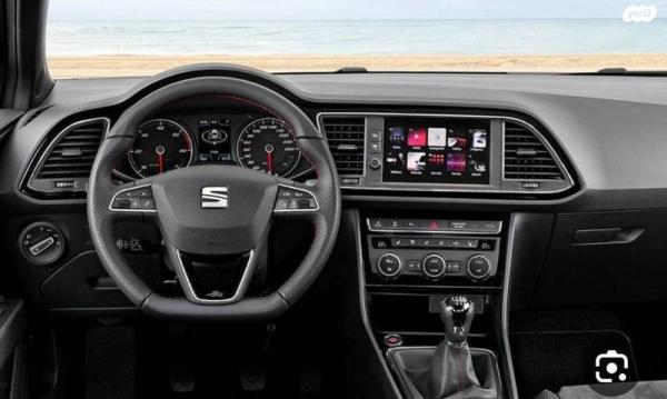 סיאט לאון FR ידני 3 דל' 1.4 (122 כ''ס) בנזין 2014 למכירה ברמת גן