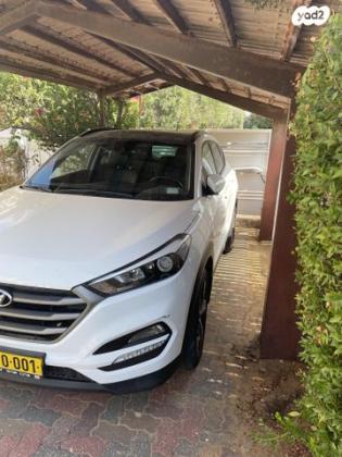 יונדאי טוסון Luxury אוט' בנזין 2.0 (155 כ"ס) בנזין 2018 למכירה ביבנה