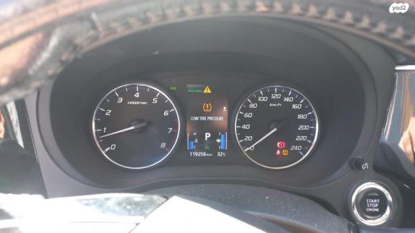 מיצובישי אאוטלנדר Instyle אוט' 7 מק' 2.0 (150 כ"ס) בנזין 2016 למכירה בירושלים