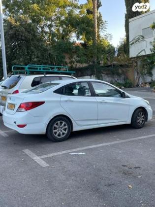 יונדאי i25 Inspire אוט' 1.4 (109 כ''ס) בנזין 2013 למכירה בפרדס חנה כרכור