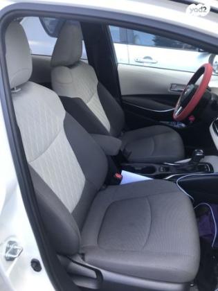 טויוטה קורולה הייבריד Limited סדאן אוט' 1.8 (98 כ''ס) בנזין 2022 למכירה בחיפה