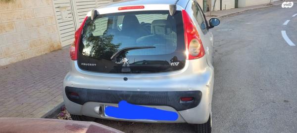 פיג'ו 107 Trendy ידני 1.0 (70 כ''ס) בנזין 2012 למכירה בירוחם