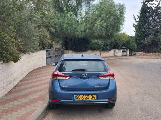 טויוטה אוריס הייבריד הייבריד אוט' 1.8 (99 כ''ס) בנזין 2015 למכירה בבר גיורא