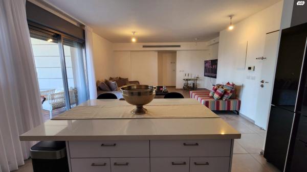 דודו דותן 3 (שיכוני המזרח)