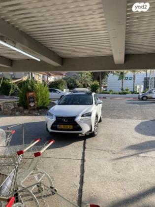 לקסוס NX 4X4 NX200T Premium אוט' 2.0 (238 כ"ס) בנזין 2015 למכירה בפתח תקווה