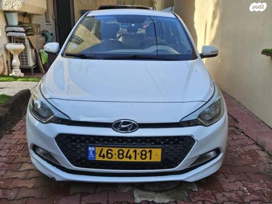 יונדאי i20 Inspire אוט' 1.4 (100 כ''ס) [2015 ואילך] בנזין 2017 למכירה בהרצליה
