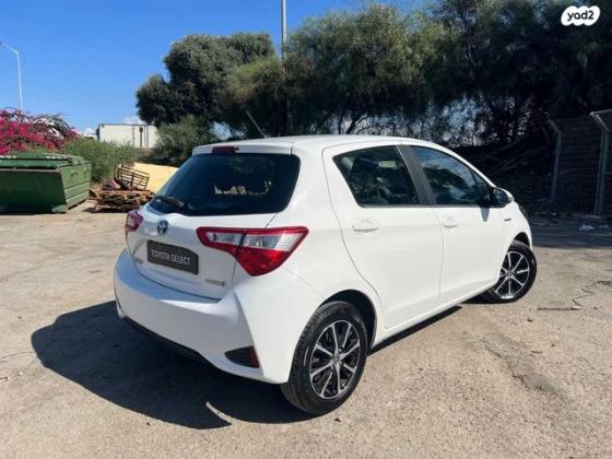 טויוטה יאריס הייבריד Style אוט' 1.5 (73 כ"ס) בנזין 2020 למכירה באשדוד