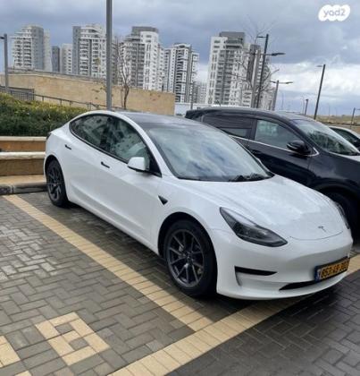 טסלה מודל 3 RWD אוט' חשמלי (283 כ''ס) C חשמלי 2022 למכירה בראש העין