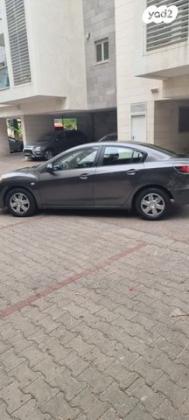 מאזדה i Active סדאן אוט' 1.6 (105 כ''ס) בנזין 2011 למכירה בהוד השרון