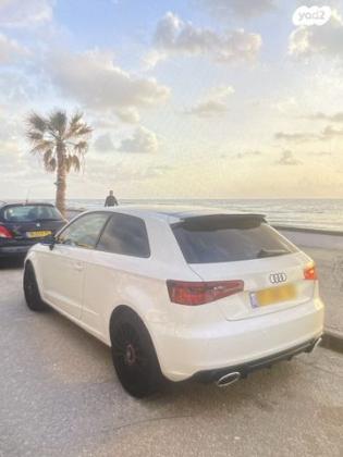 אאודי A3 אוט' 3 דל' 1.8 (180 כ"ס) [2012-2017] בנזין 2015 למכירה בנצרת