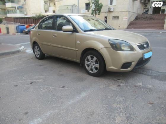 קיה ריו EX סדאן אוט' 1.4 (97 כ''ס) בנזין 2011 למכירה במודיעין עילית