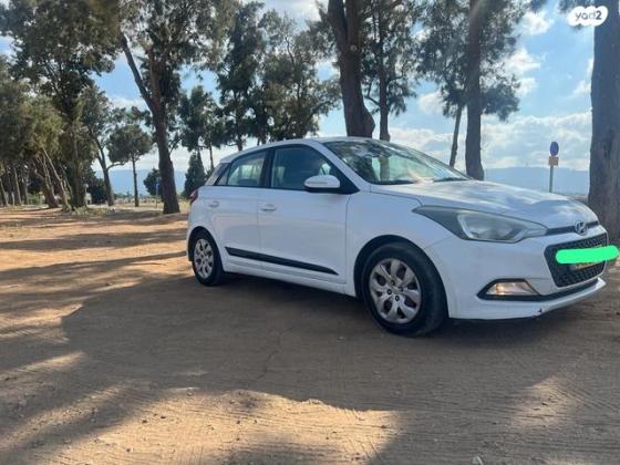 יונדאי i20 Inspire אוט' 1.4 (100 כ''ס) [2015 ואילך] בנזין 2016 למכירה בקרית אתא