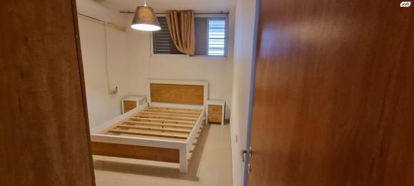 אבא הלל סילבר 3 (נווה אליהו)