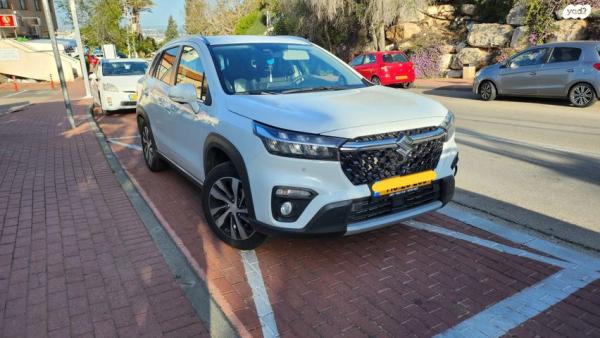 סוזוקי SX4 קרוסאובר 4X4 GLXV Hybrid הצ'בק אוט' 1.4 (129 כ"ס) בנזין 2022 למכירה באלפי מנשה