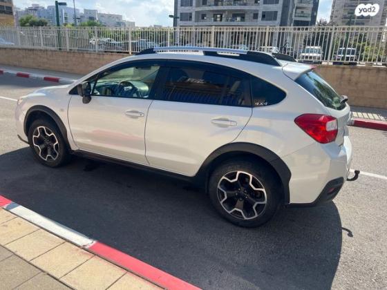 סובארו XV 4X4 1.6i אוט' 1.6 (114 כ''ס) בנזין 2015 למכירה בנתניה