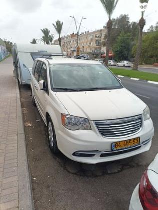 קרייזלר גראנד וויאג'ר Touring אוט' 7 מק' 3.6 (279 כ''ס) בנזין 2013 למכירה בדימונה