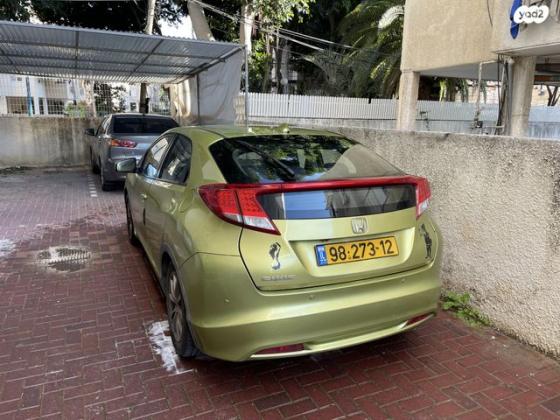 הונדה סיוויק האצ'בק החדשה Comfort אוט' 1.8 (142 כ''ס) בנזין 2013 למכירה בפתח תקווה