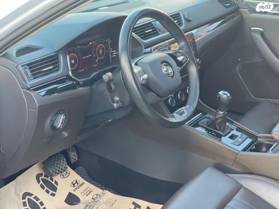 סקודה סופרב (2019 ואילך) 4X4 L&K אוט' 2.0 (280 כ''ס) בנזין 2021 למכירה בריינה