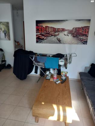 הגולן 16 (גיל עמל)