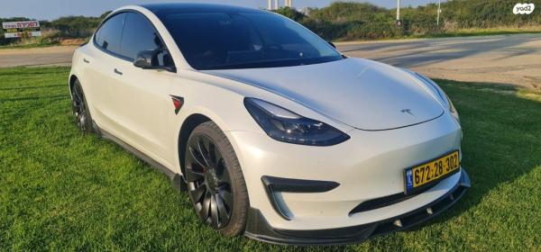 טסלה מודל 3 4X4 AWD Performance אוט' חשמלי (513 כ''ס) B חשמלי 2021 למכירה בחדרה