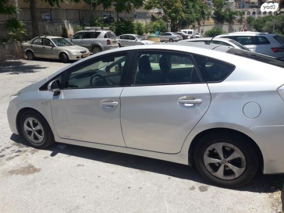 טויוטה פריוס GLI הייבריד אוט' 1.8 (99 כ"ס) בנזין 2014 למכירה בחצור הגלילית