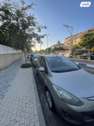 מאזדה H Dynamic סדאן אוט' 1.5 (103 כ''ס) בנזין 2011 למכירה בראש העין