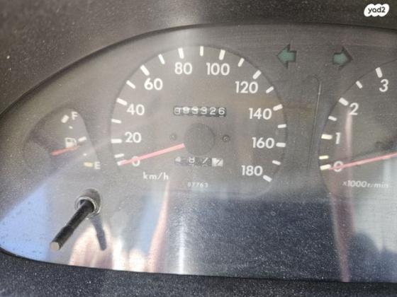 דייהטסו שרייד DLX הצ'בק ידני 1.3 (84 כ''ס) בנזין 1999 למכירה בנצרת עילית u002F נוף הגליל