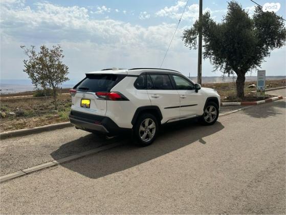 טויוטה RAV4 ארוך Extreme אוט' 2.0 (175 כ''ס) בנזין 2020 למכירה בגבעת אבני