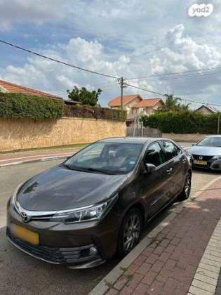 טויוטה קורולה GLI אוט' 1.6 (132 כ''ס) [2016 ואילך] בנזין 2016 למכירה בחדרה