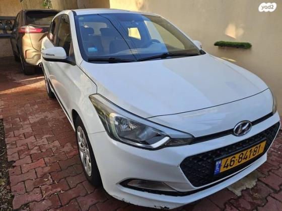 יונדאי i20 Inspire אוט' 1.4 (100 כ''ס) [2015 ואילך] בנזין 2017 למכירה בהרצליה
