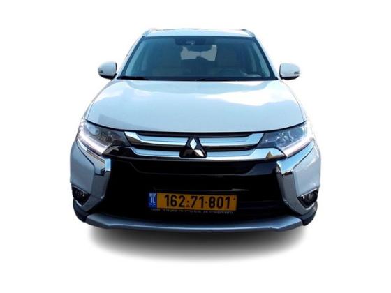 מיצובישי אאוטלנדר Premium אוט' 7 מק' 2.0 (150 כ''ס) בנזין 2017 למכירה ב