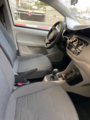 פולקסווגן אפ / UP Move Up אוט' 1.0 (75 כ''ס) בנזין 2015 למכירה בנתניה