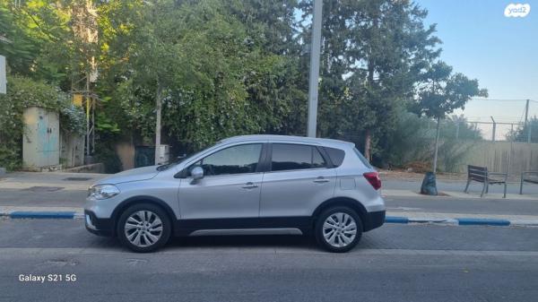 סוזוקי SX4 קרוסאובר GLX אוט' 1.4 (140 כ"ס) בנזין 2017 למכירה בתל אביב יפו