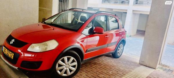 סוזוקי SX4 GLA הצ'בק אוט' 1.6 (120 כ"ס) בנזין 2013 למכירה בראשון לציון