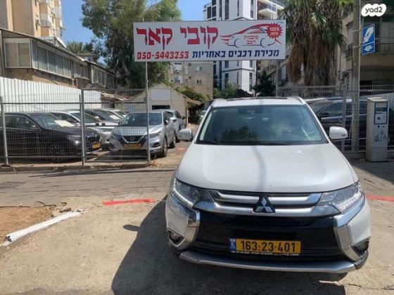 מיצובישי אאוטלנדר Premium אוט' 7 מק' 2.0 (150 כ''ס) בנזין 2017 למכירה בפתח תקווה