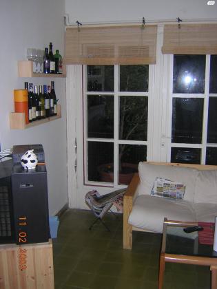 שני מדפי עץ מלא גושני, המחיר למדף אחד