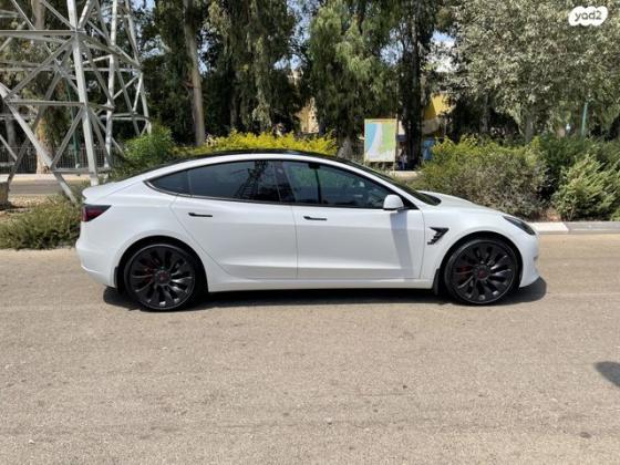 טסלה מודל 3 4X4 AWD Performance אוט' חשמלי (513 כ''ס) B חשמלי 2021 למכירה בקרית ביאליק
