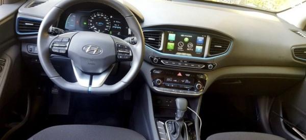 יונדאי איוניק Premium הייבריד אוט' 1.6 (141 כ"ס) בנזין 2018 למכירה בקיסריה