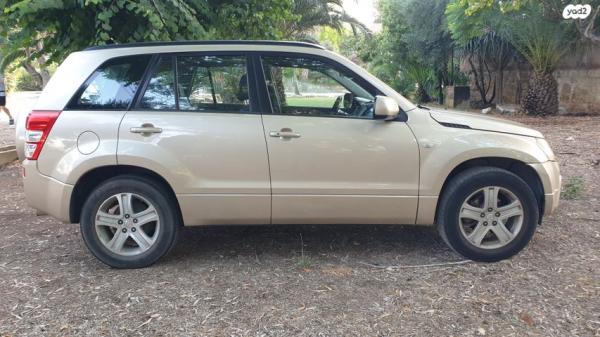 סוזוקי גרנד ויטרה 4X4 JLX-AL אוט' 5 דל' 2.0 (140 כ''ס) בנזין 2008 למכירה בפתח תקווה