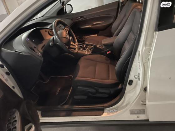הונדה סיוויק האצ'בק החדשה Comfort אוט' 1.8 (140 כ''ס) בנזין 2011 למכירה בתל אביב יפו