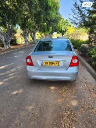 פורד פוקוס Trend סדאן אוט' 1.6 (100 כ''ס) בנזין 2010 למכירה בכפר הס
