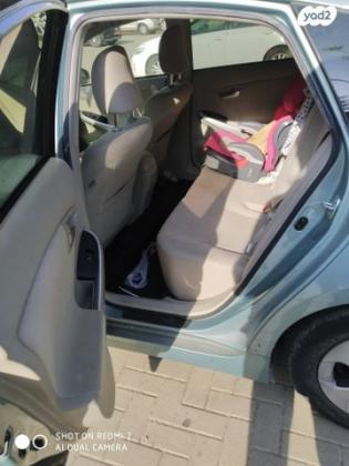 טויוטה פריוס Two הייבריד אוט' 1.8 (134 כ''ס) בנזין 2014 למכירה בחדרה