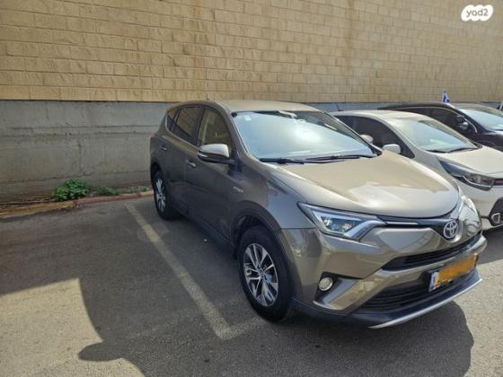 טויוטה RAV4 הייבריד Premium הייבריד אוט' 2.5 (155 כ''ס) בנזין 2016 למכירה ברחובות