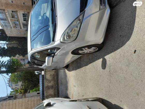 הונדה ג'אז Trend אוט' 1.3 (99 כ"ס) בנזין 2011 למכירה בירושלים